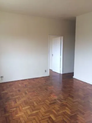 Casa para venda em Vila Moderna