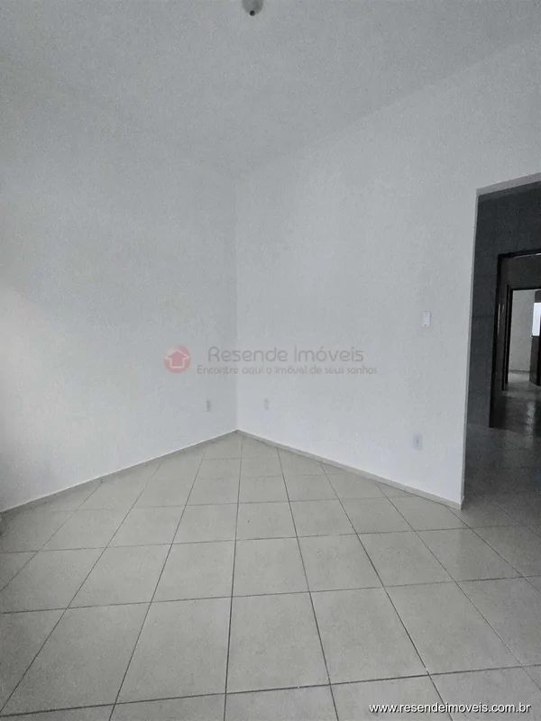 Foto 8 de 10 - Casa para venda em Morada da Montanha