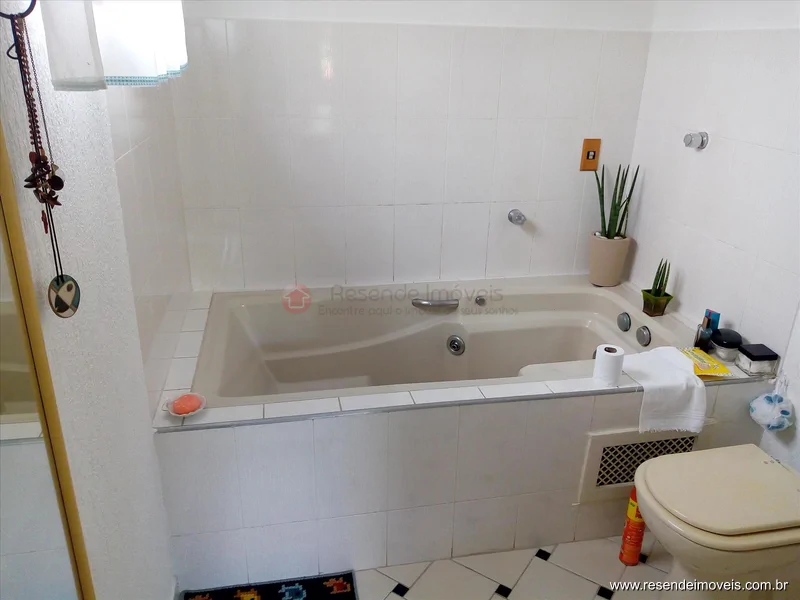 Foto 22 de 24 - Casa para venda em Casa da Lua