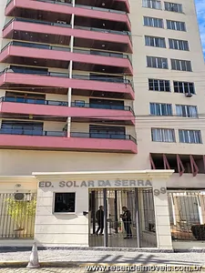 Apartamento para venda e aluguel em Centro