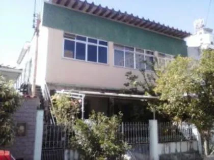 Casa para venda em Jardim Tropical