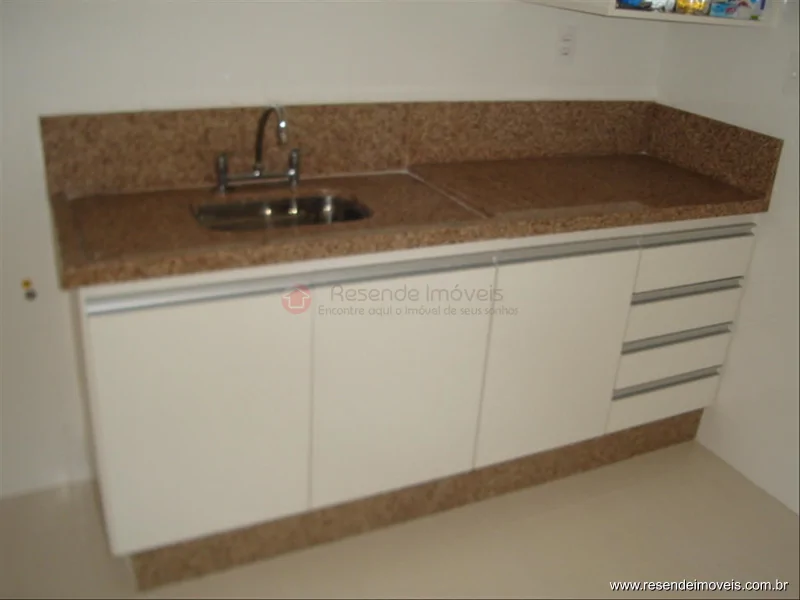 Foto 2 de 9 - Apartamento para venda em Morada do Castelo