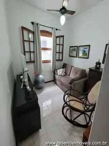 Casa para venda em Montese