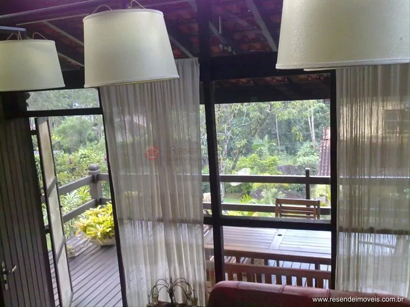 Foto 1 de 11 - Chalé para aluguel em Alambari