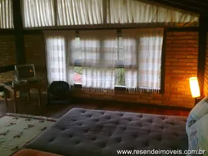 Chalé para aluguel em Alambari