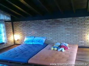 Chalé para aluguel em Alambari