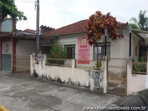 Casa comercial para aluguel em Manejo