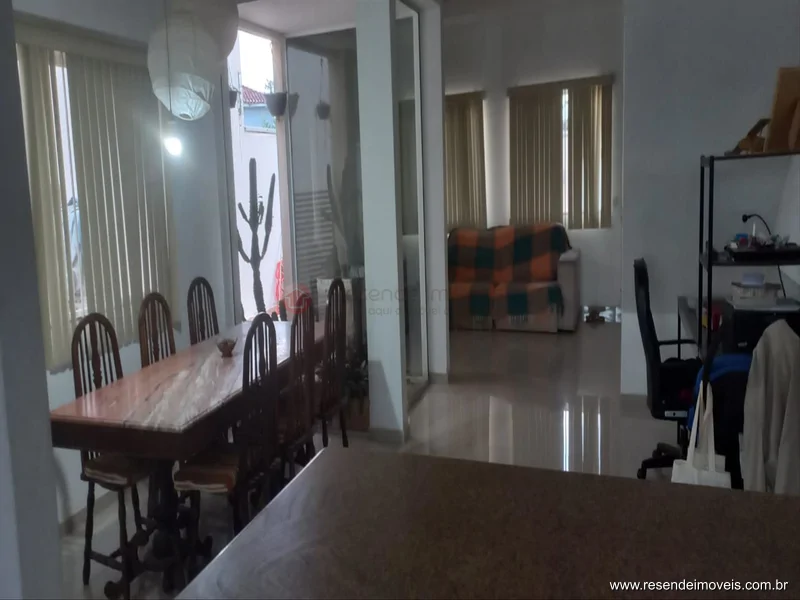 Foto 13 de 13 - Casa para aluguel em Vila Adelaide