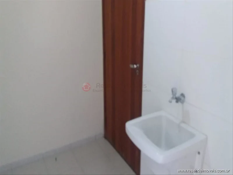 Foto 7 de 14 - Casa para aluguel em Vila Santa Cecília