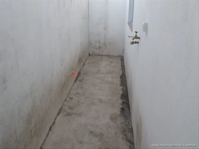 Foto 12 de 14 - Casa para aluguel em Vila Santa Cecília