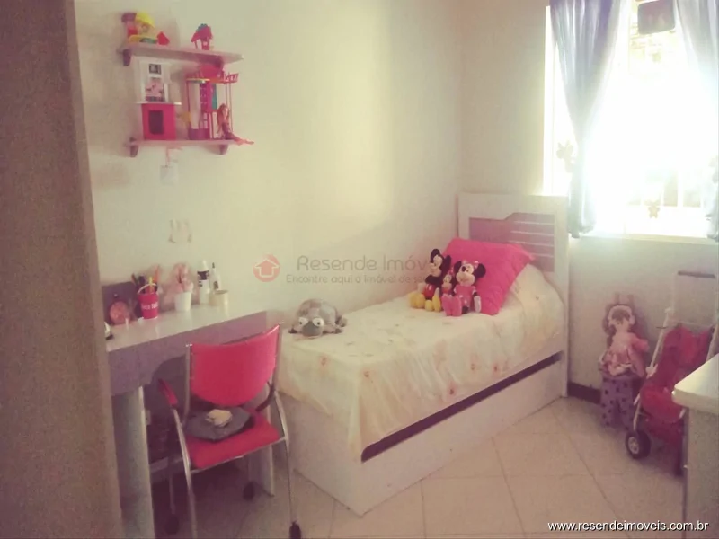 Foto 2 de 12 - Casa para aluguel em Monet