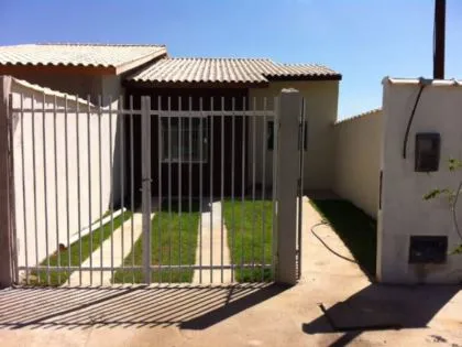 Casa para venda em Parque Embaixador