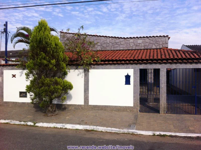 Foto 1 de 11 - Casa para venda em Parque Embaixador