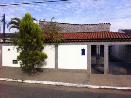 Casa para venda em Parque Embaixador