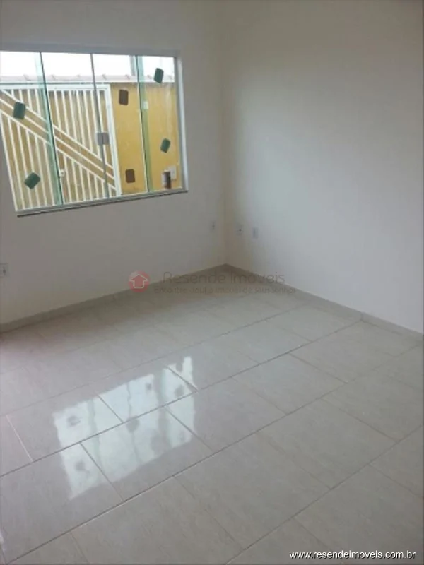 Foto 3 de 6 - Casa para venda em Jardim D'Oeste