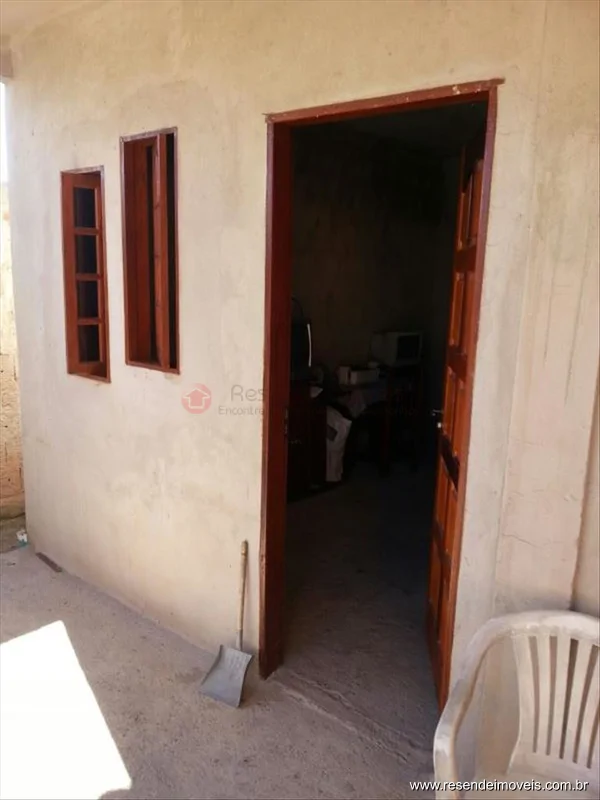 Foto 3 de 6 - Casa para venda em Morada do Contorno