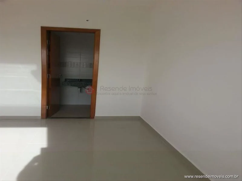 Foto 9 de 10 - Apartamento para venda em Morada do Castelo