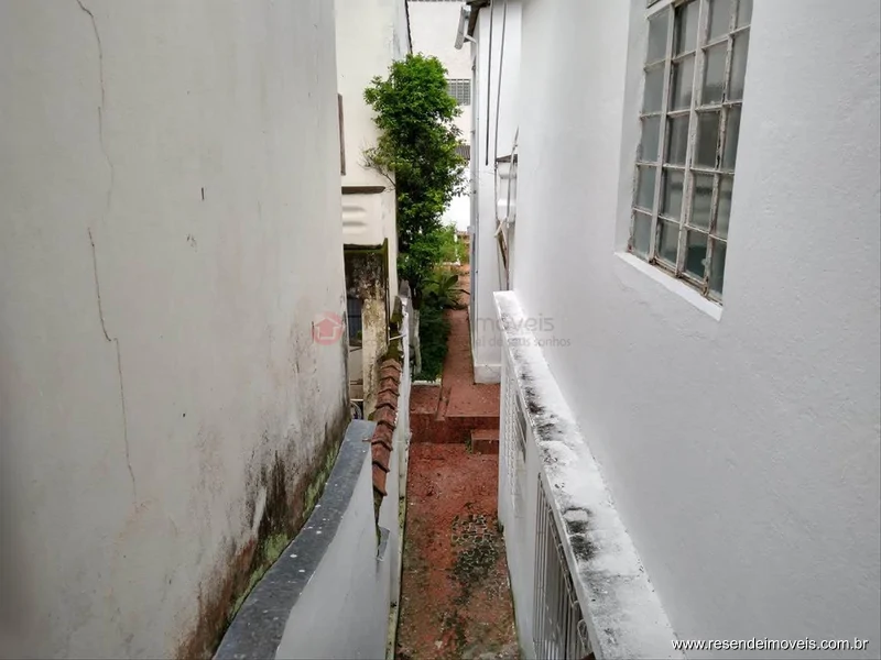 Foto 1 de 31 - Casa para venda e aluguel em Centro