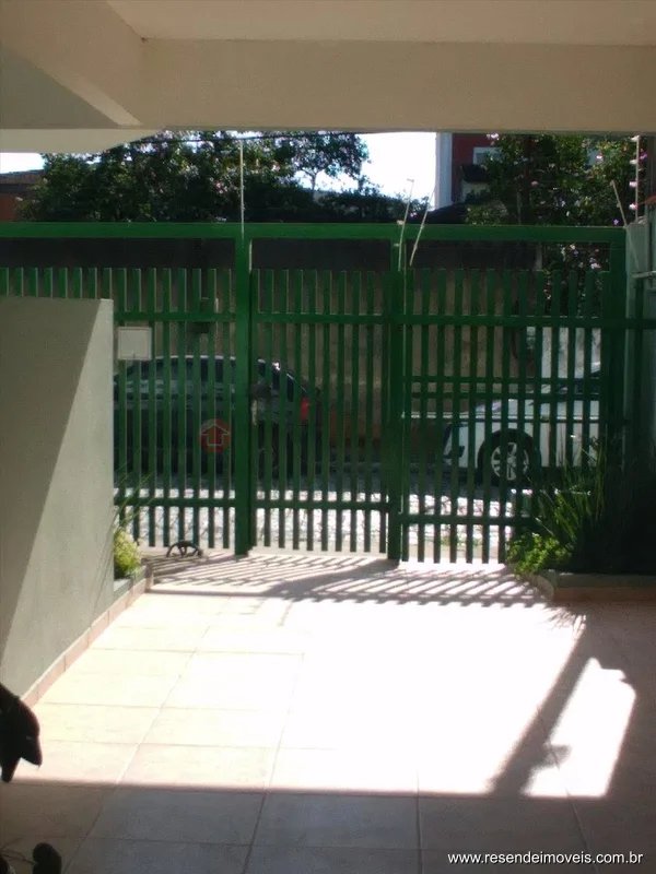 Foto 1 de 30 - Apartamento para aluguel em Vila Santa Cecília