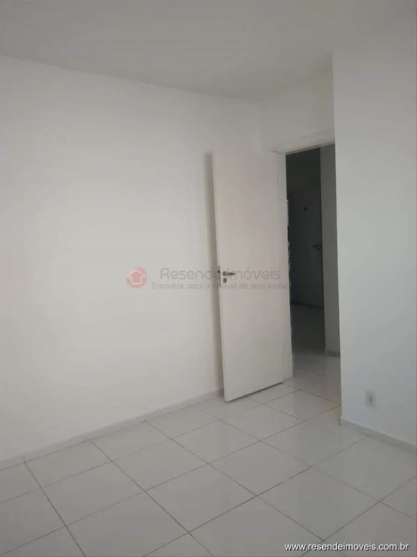 Foto 3 de 5 - Apartamento para aluguel em Cabral