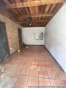 Casa para venda em Monet - Imobiliária Marisa Imoveis