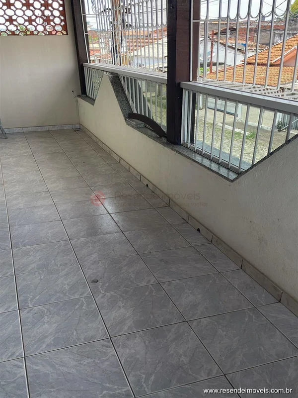 Foto 2 de 35 - Casa para venda em Vila Santa Cecília