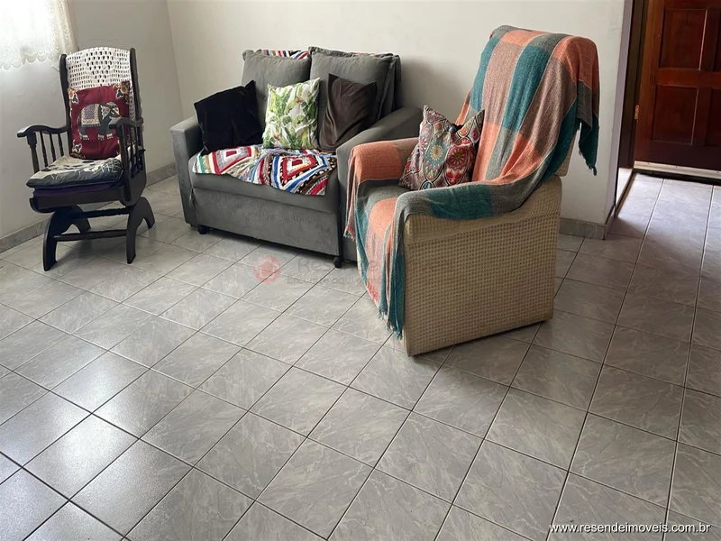 Foto 3 de 35 - Casa para venda em Vila Santa Cecília