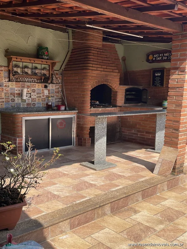 Foto 2 de 26 - Casa para aluguel em Morada da Colina