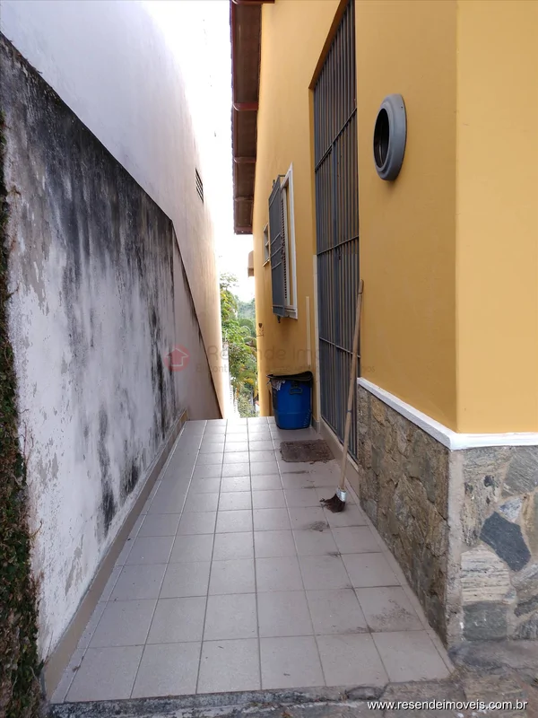 Foto 30 de 32 - Casa para aluguel em Jardim Brasília