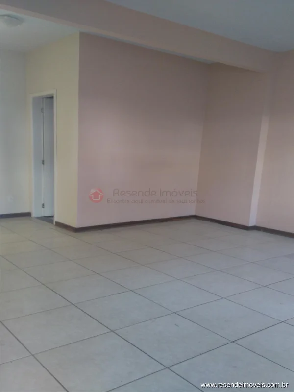 Foto 3 de 23 - Casa para aluguel em Jardim Brasília