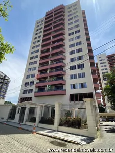 Apartamento para venda e aluguel em Centro