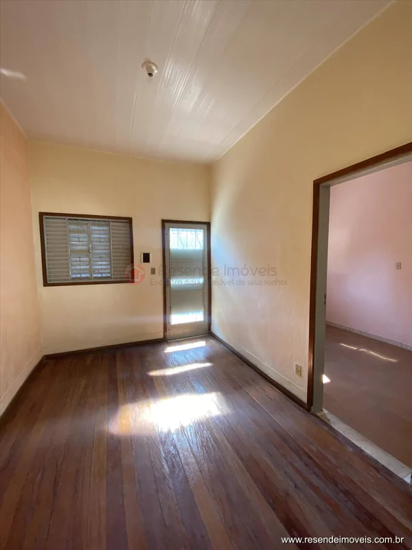 Foto 2 de 15 - Casa para aluguel em Centro