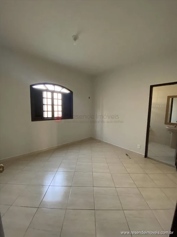 Foto 12 de 17 - Casa para venda e aluguel em Boa Vista II