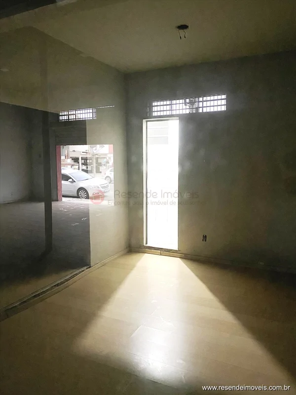 Foto 10 de 21 - Loja para aluguel em Manejo