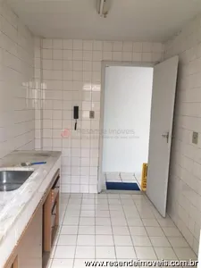 Apartamento para aluguel em Comercial