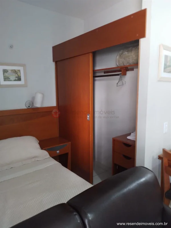 Foto 6 de 8 - Flat para venda em Montese