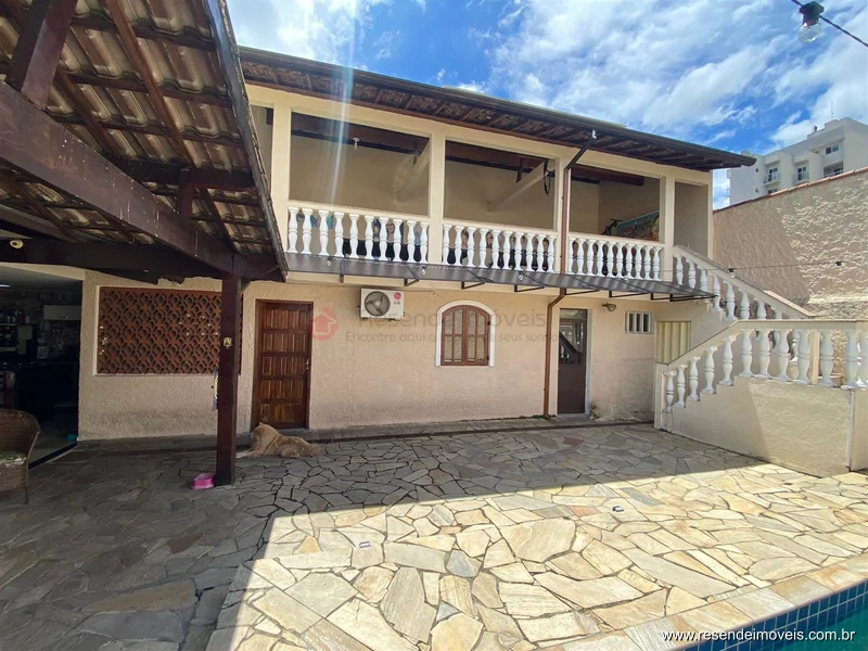 Foto 40 de 45 - Casa para venda em Fazenda da Barra