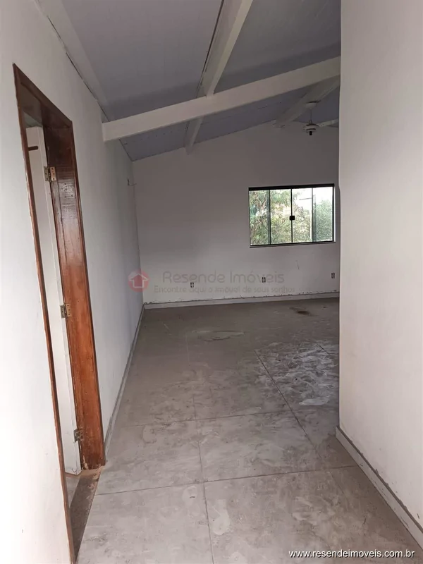 Foto 4 de 14 - Salão para venda em Morada do Contorno