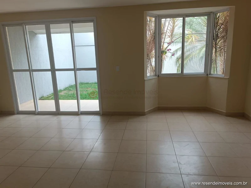 Foto 3 de 35 - Casa para aluguel em Morada da Colina