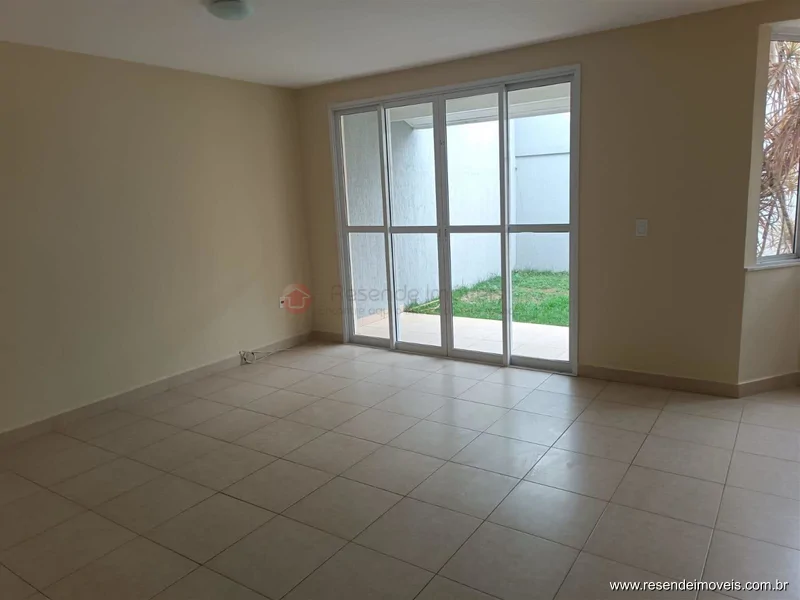 Foto 2 de 35 - Casa para aluguel em Morada da Colina