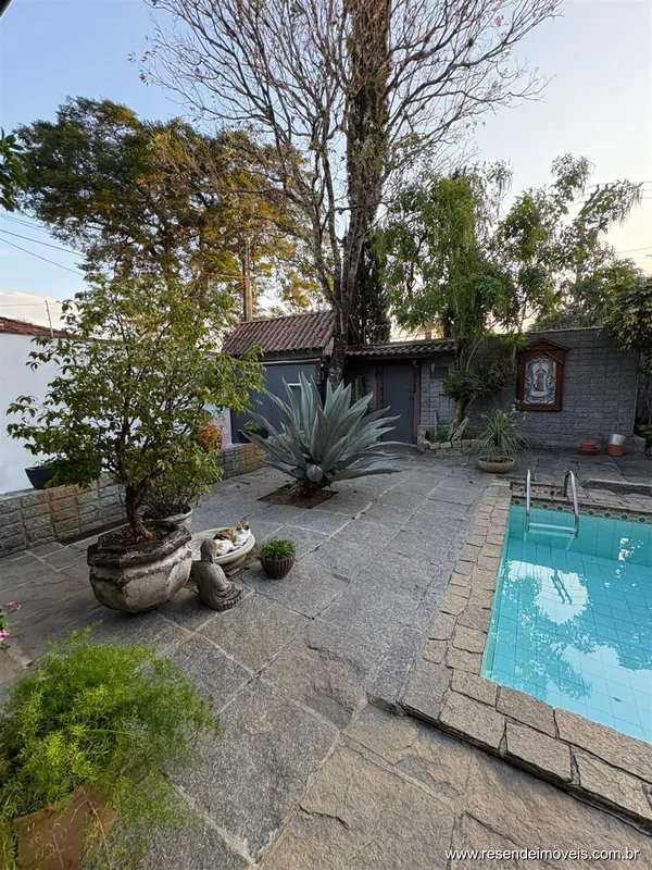 Foto 30 de 33 - Casa para venda em Jardim Brasília