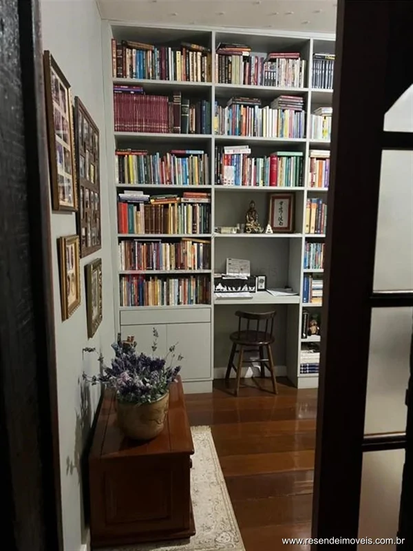 Foto 10 de 33 - Casa para venda em Jardim Brasília