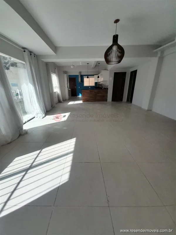 Foto 2 de 23 - Apartamento para aluguel em Centro