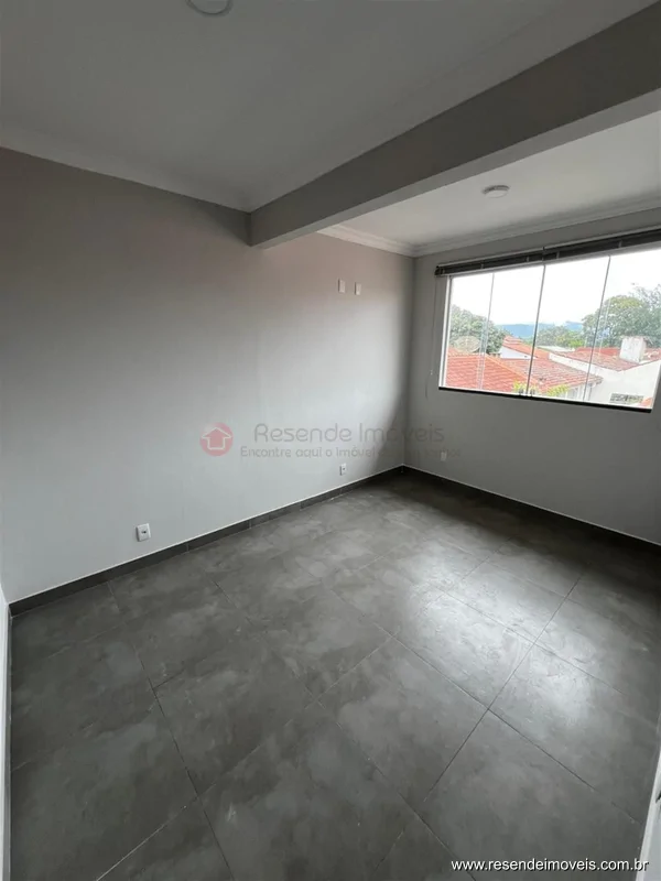 Foto 4 de 18 - Casa para aluguel em Morada da Colina