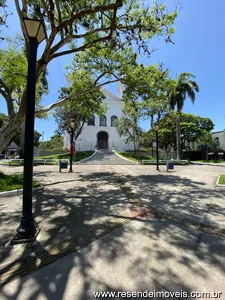 Apartamento para venda e aluguel em Centro