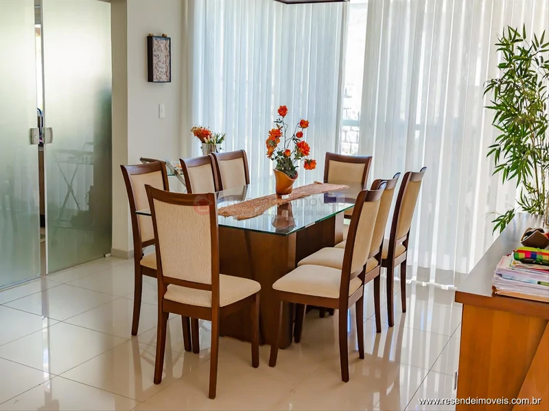 Foto 18 de 21 - Casa para venda e aluguel em Jardim Brasília