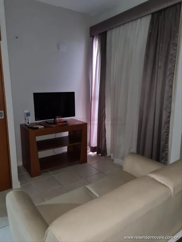 Foto 7 de 12 - Flat para venda em Montese