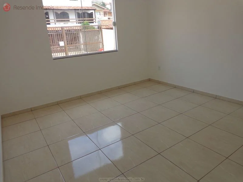 Foto 7 de 10 - Casa para aluguel em Vila Verde