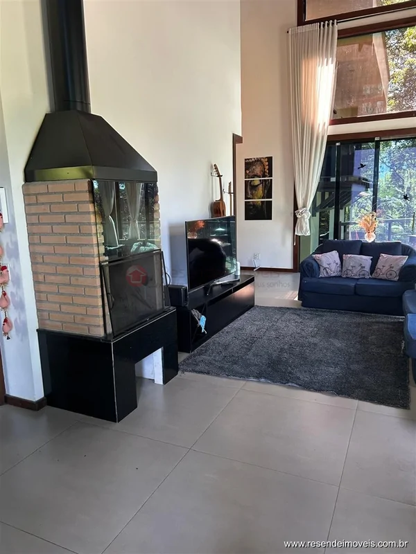 Foto 22 de 25 - Casa em condomínio para venda em Alambari