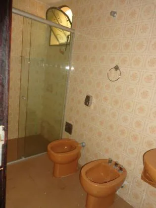 Casa para aluguel em Jardim Tropical